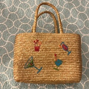 Redfish Designs Straw Tote. Measures 10”H 13”W 17” Total Height